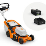 STIHL RMA 453 PV mit Akku AP 30.1 und Ladegerät AL 301.1