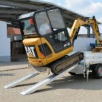 STEMA ALU-Auffahrrampen Set inkl. Gleitschiene und Teleskopkurbelstützenset für Dreiseitenkipper TRIUS